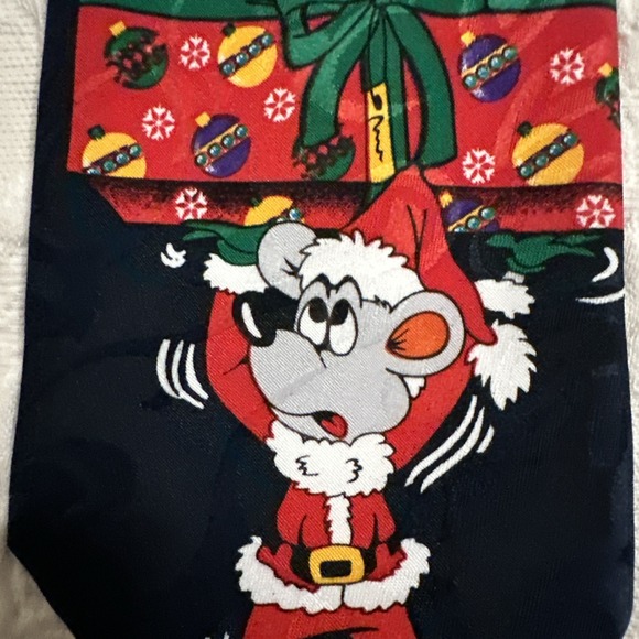 Surrey Christmas Mouse Y2K Cartoon Novelty Neck Tie Necktie Vintage Holiday NEW! - Picture 3 of 9